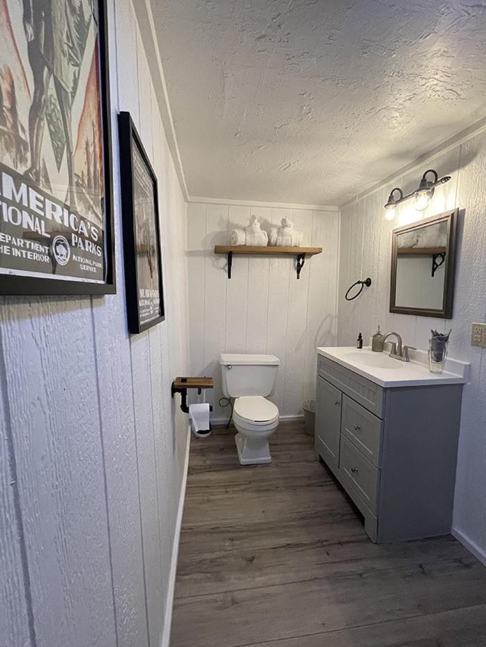 Loblolly Pines Adventure Cabin 3 - King 유레카 스프링스 외부 사진
